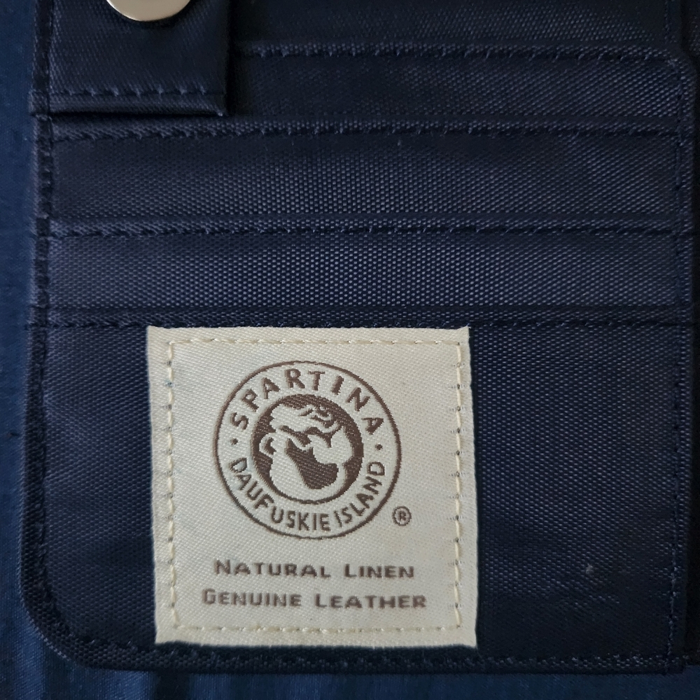 Navy and Cream Patterned Wallet - Picture 3 of 7